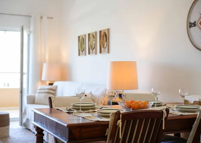 Barracuda A14 * Αλμπουφέιρα